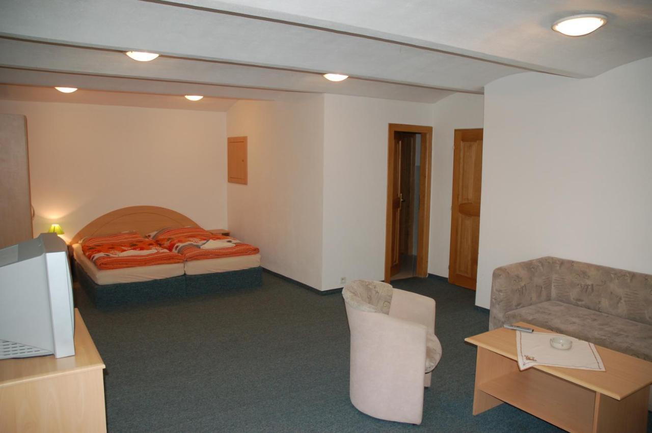 Penzion U Vlka Ceske Budejovice Kamer foto